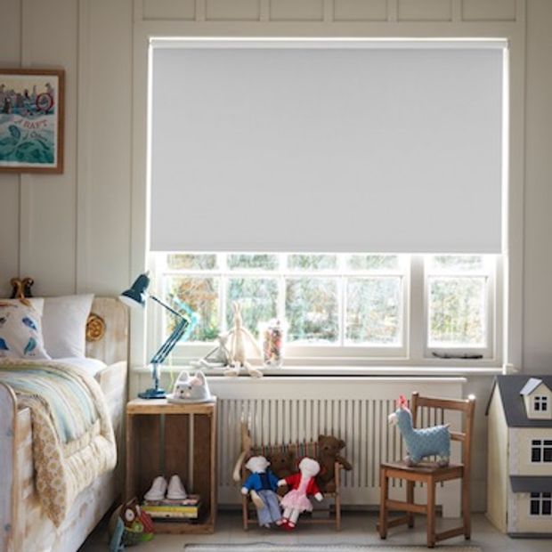 Colorado white roller blind