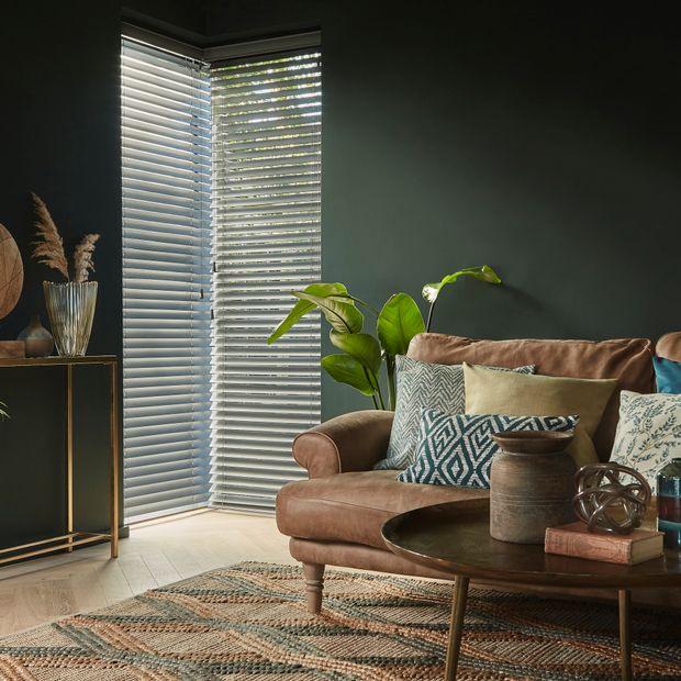 Wooden venetians