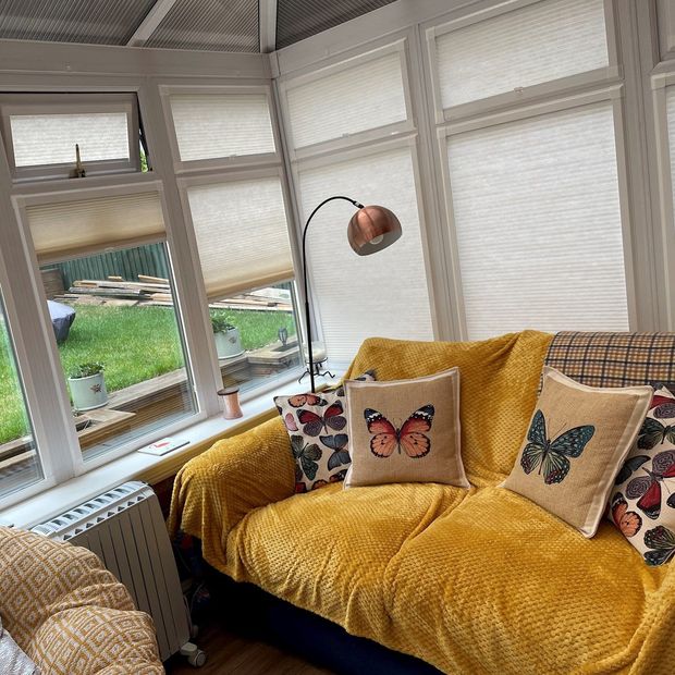 Elba Pearl Conservatory side Pleated blinds