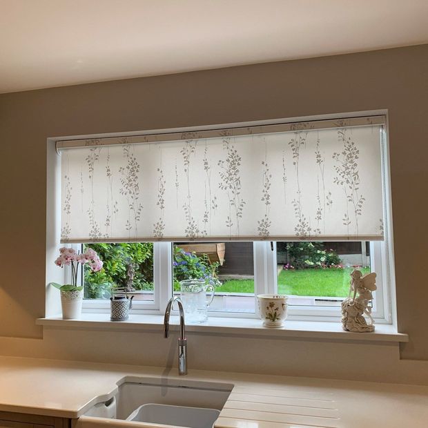 Somma white roller blind in kitchen