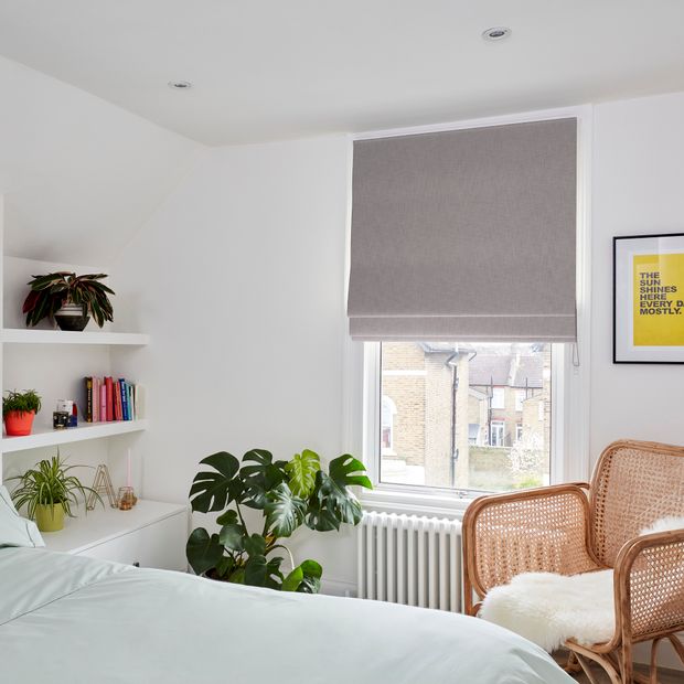bailey lavender fog roman blind in bedroom