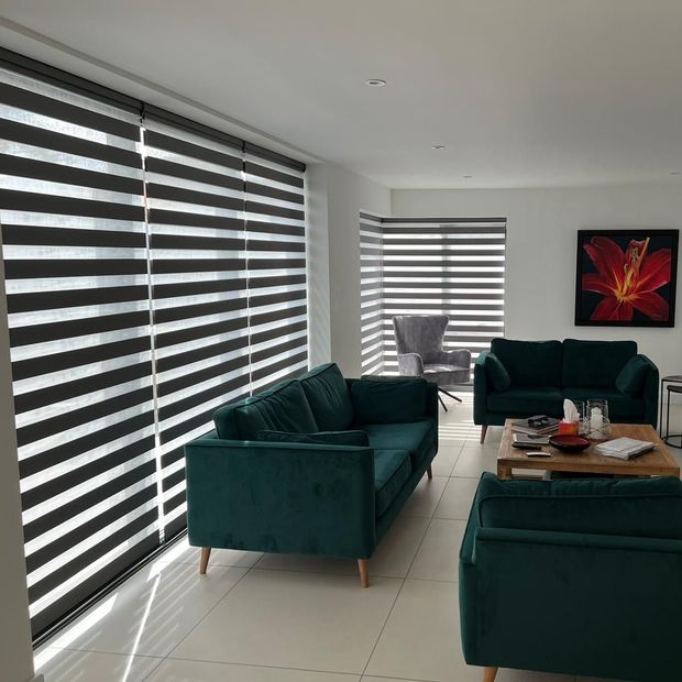 daybreak black day and night blinds in living room