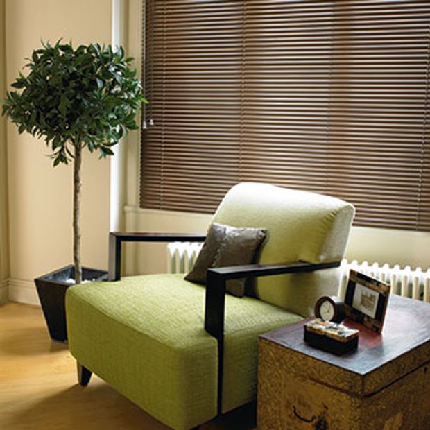 Venetian Blind_Aluwood Mahogany_Living Room