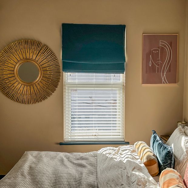 darcia velvet teal roman blind