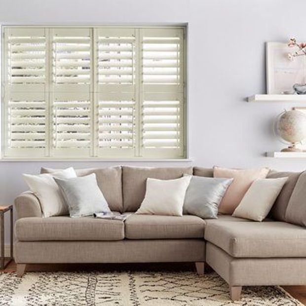 Yellow-shutter---living-room---dawn