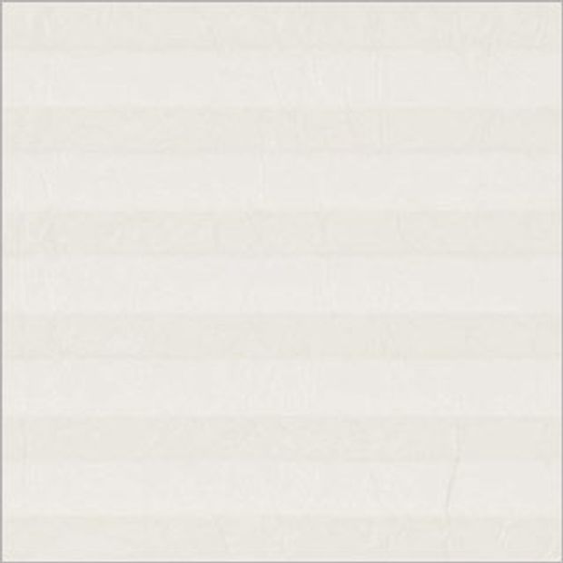 white coloured swatch of crush ice