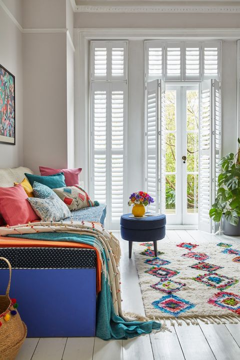 Silk White craftwood shutter