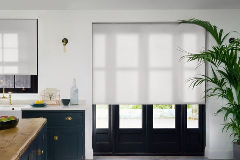 roller-kitchen-white