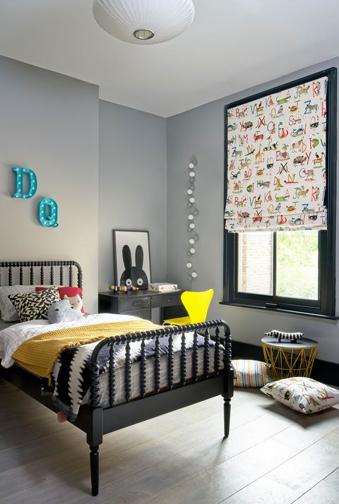 ABC and animals printed roman blinds in children bedroom