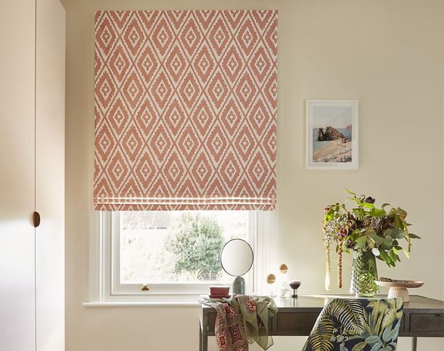 mali coral roman blind in home study